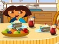 Dora Explorer dekor Tabela Dining për të luajtur online